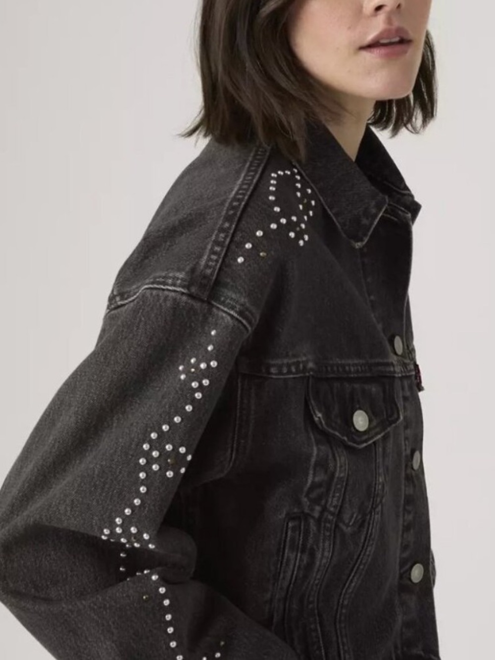 NWT LEVI’S 90s Shrunken Trucker Denim Jacket Jewel Studded Black XS - Picture 4 of 12